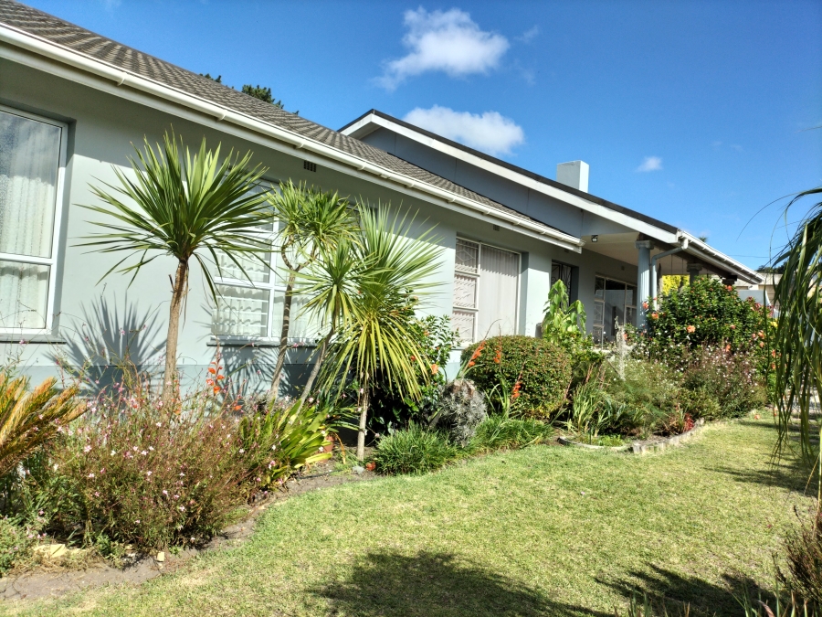 3 Bedroom Property for Sale in Grabouw Western Cape
